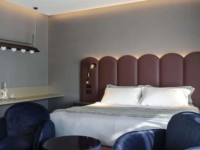 La Suite Hotel