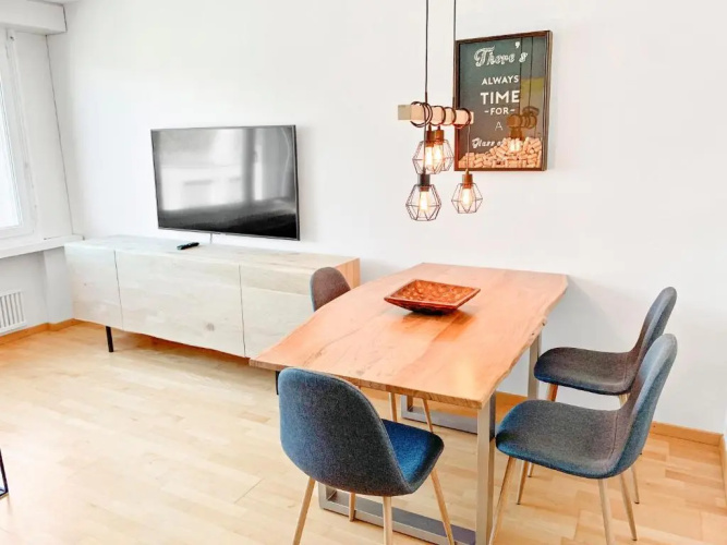 Mountain View Business Apartment