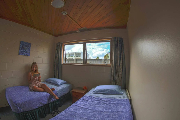 Centabay Lodge - Hostel
