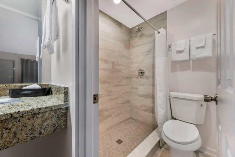 Rodeway Inn Lyons - La Grange