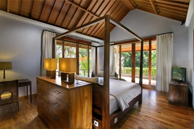 The Akasha Bali