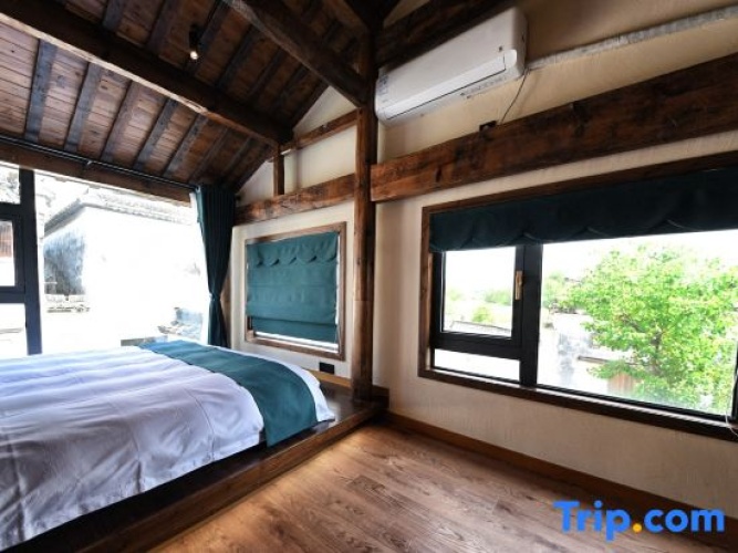 Standard room with garden view