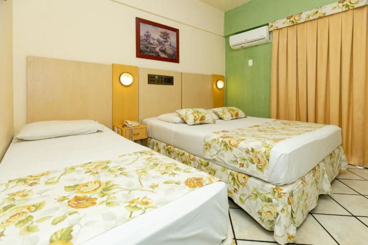Yak Beach Hotel Ponta Negra
