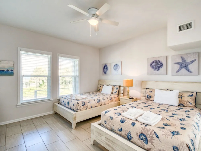 5447 Saint Augustine - 7 Br Home