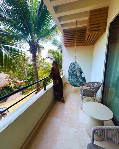 Comfort Double room with balcony and with partial ocean view