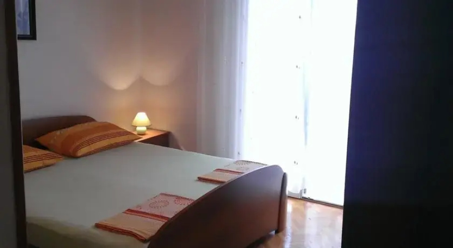 Apartments Luetic