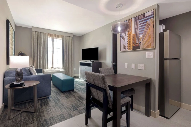 Quadruple Suite