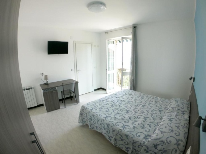 Standard Double room with balcony and with sea view