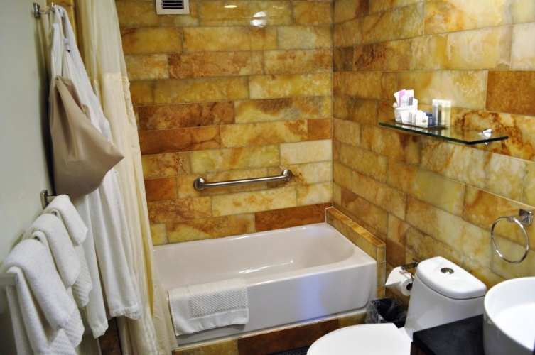 The Tudor Arms Hotel Cleveland - a DoubleTree by Hilton photo 11