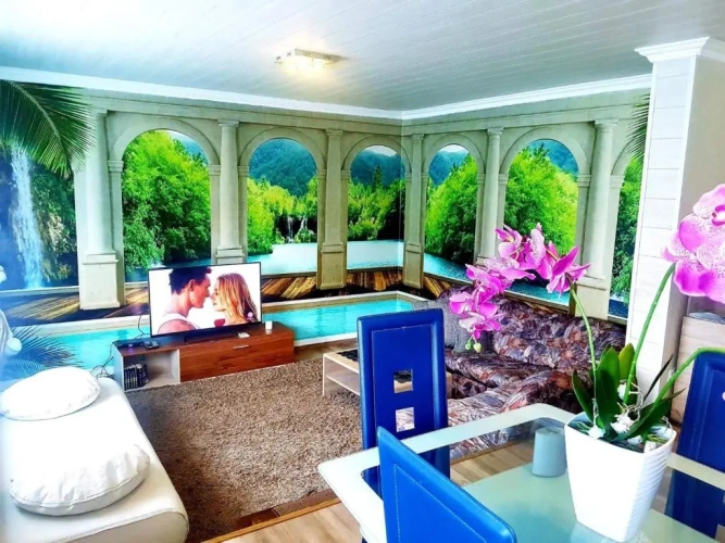 2 Bedrooms Apartment