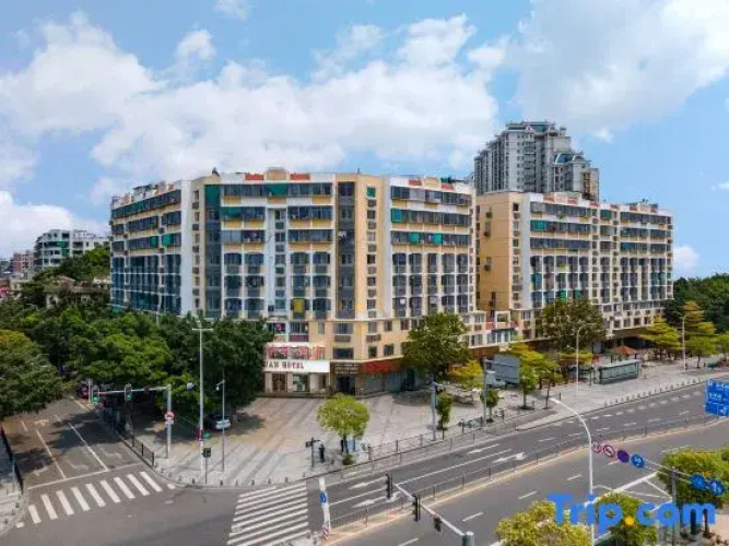 Naxuan Hotel