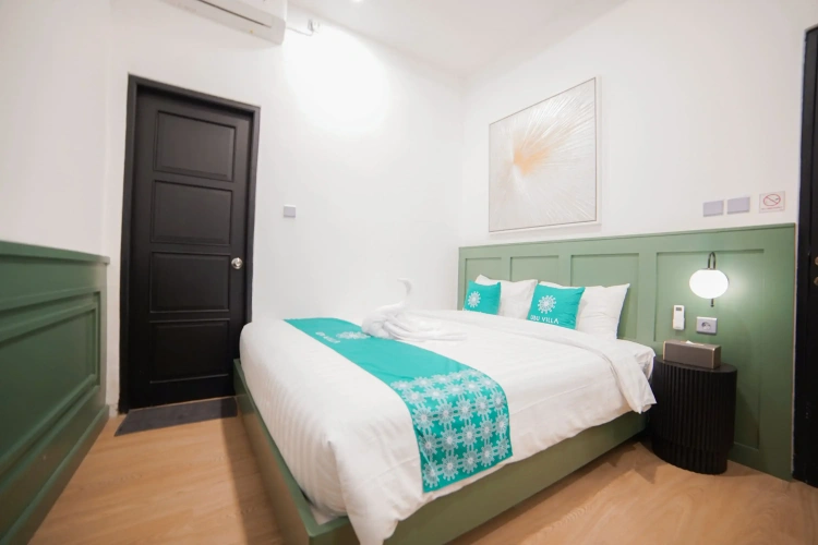 2 Bedrooms Villa