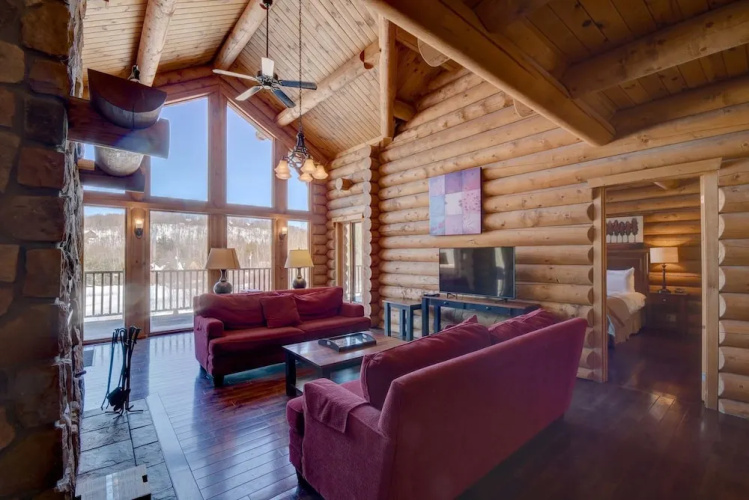 Chalet Apache