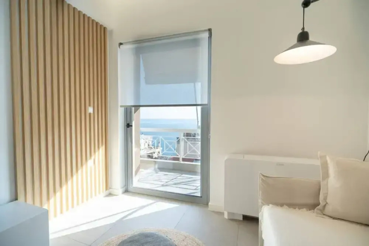 Piraeus Cozy Apartment for 4 Persons