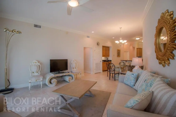 2 Bedrooms Apartment