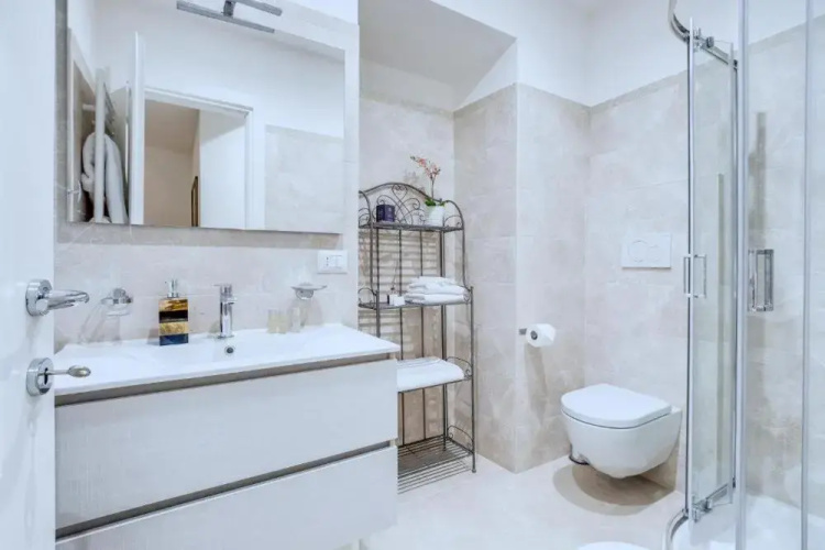 Trevi's Stylish Paradise