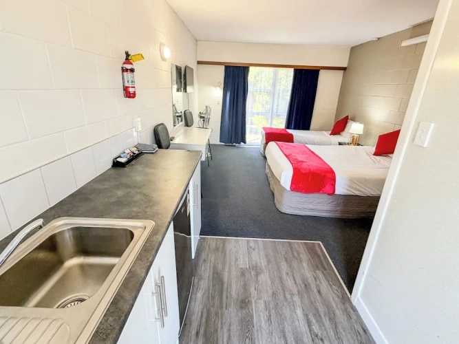 1 Bedroom Superior Triple room