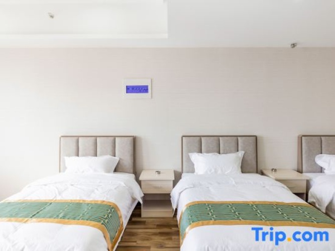 Business Triple room