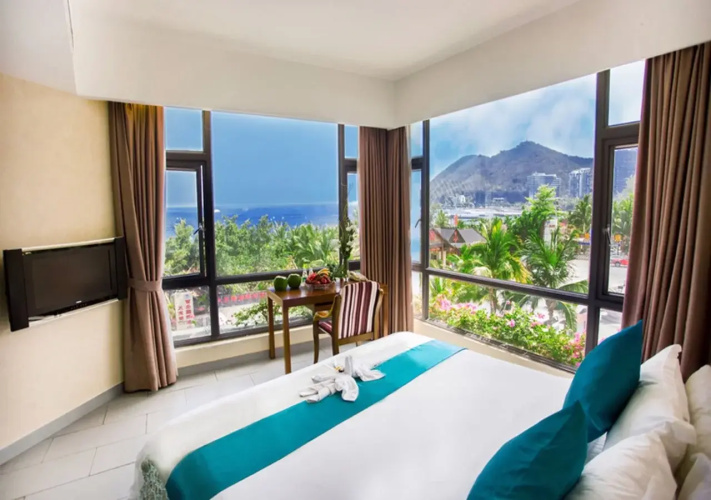 Luyi Seaview Hotel
