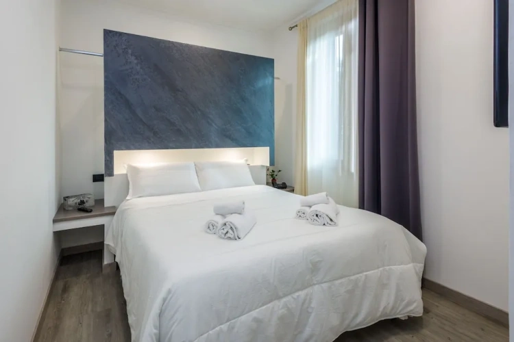 Classic Triple room