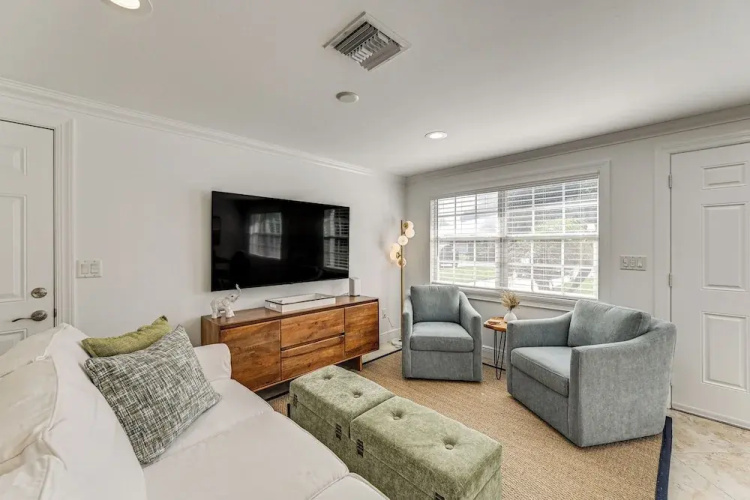 1 Mi to Beach: Naples Home w/ Pool & Fire Pit