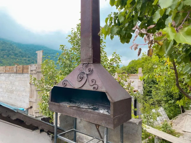 Bella Dilijan