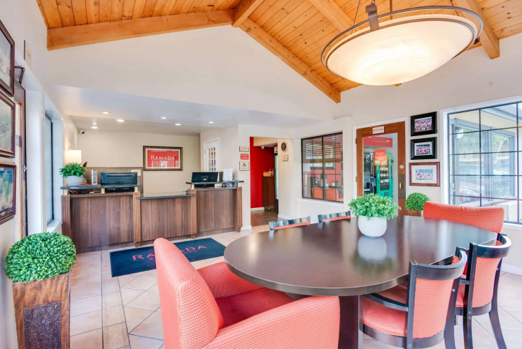 Ramada by Wyndham Mountain View