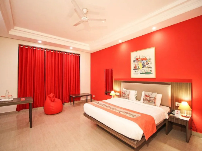 OYO Flagship 273 Noida Expressway SEZ