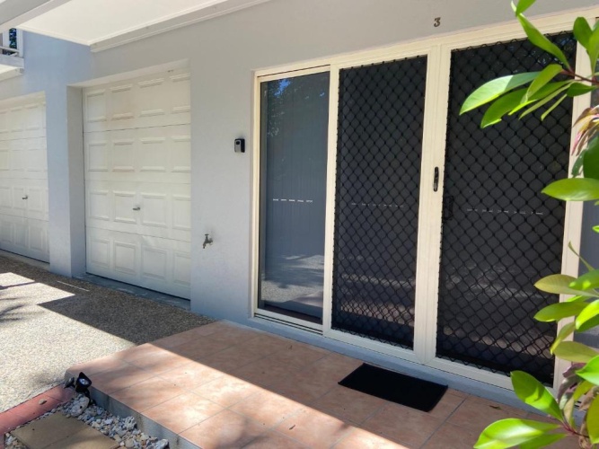 2 Bedrooms Cottage
