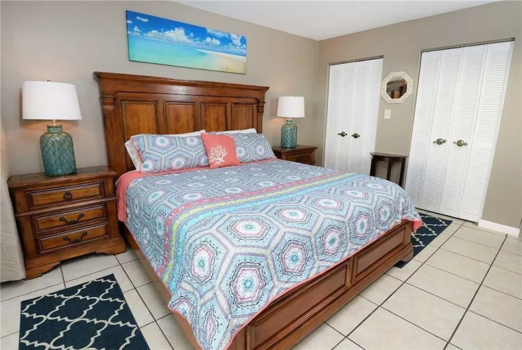 Regency Towers 624 - Three Bedroom Condo