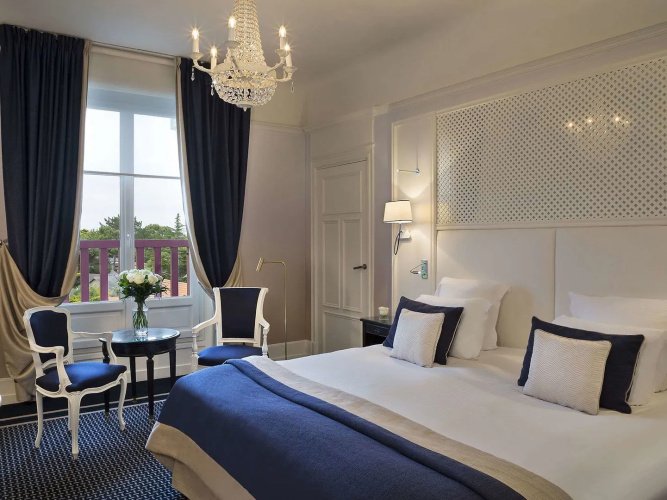 Hôtel Barrière l'Hermitage