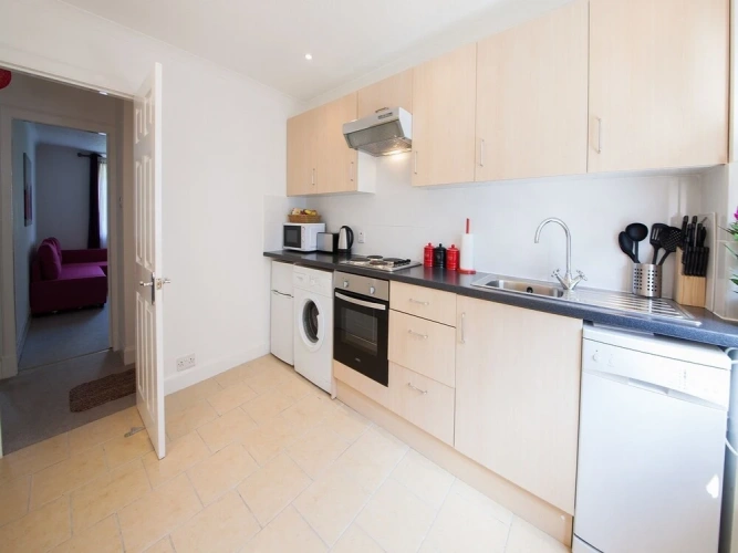 2 Bedrooms Apartment