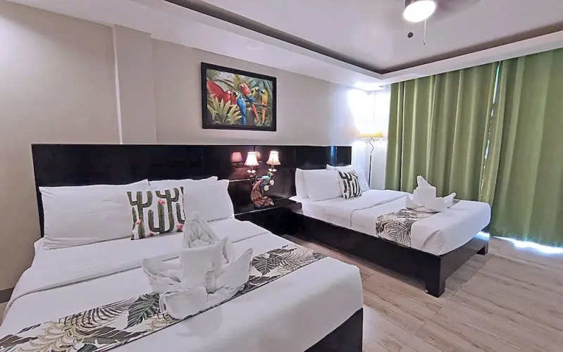 Standard Quadruple Family room with balcony