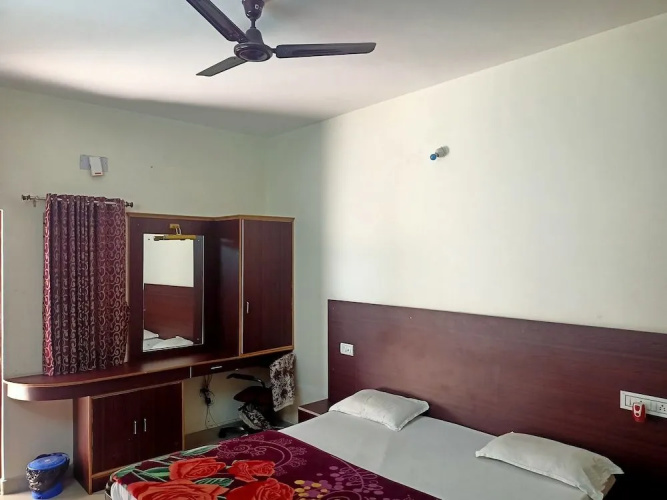 Madha Home Resorts