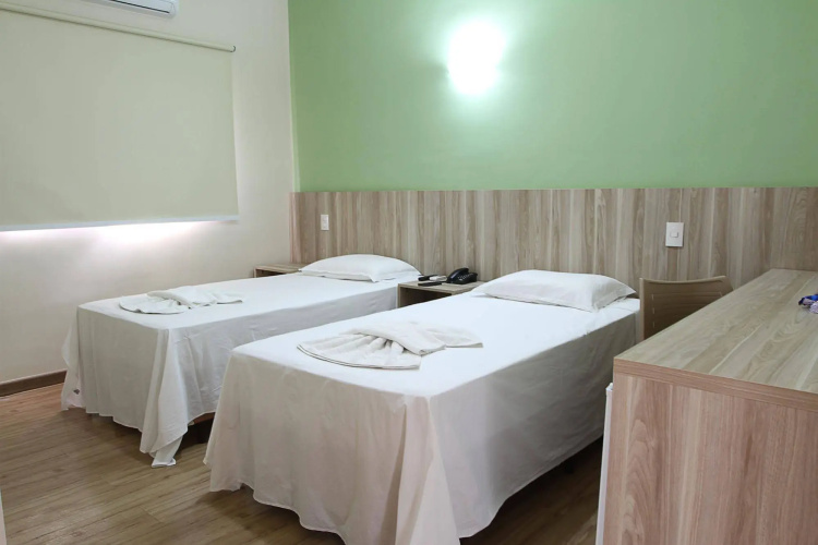 Jaguar Hotel