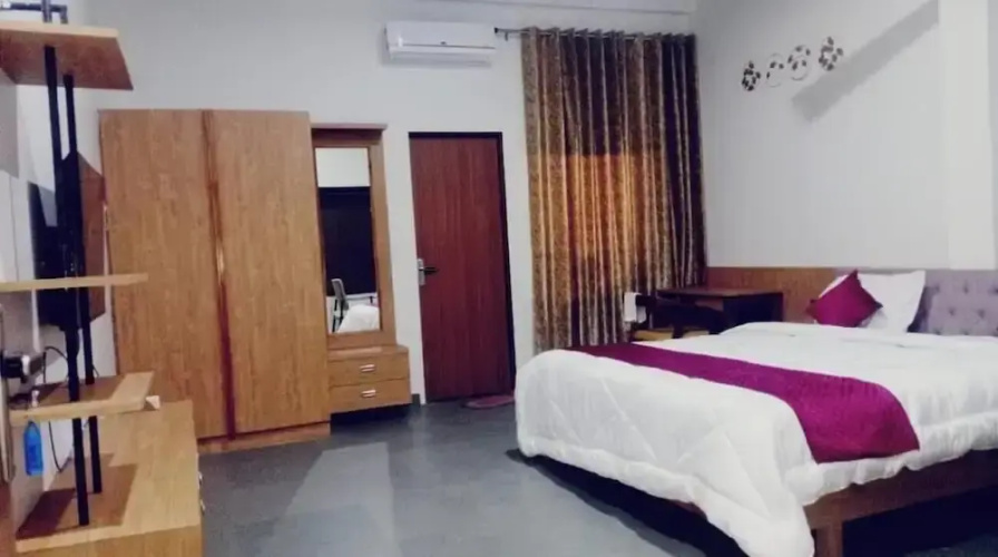Hotel Kesar bagh