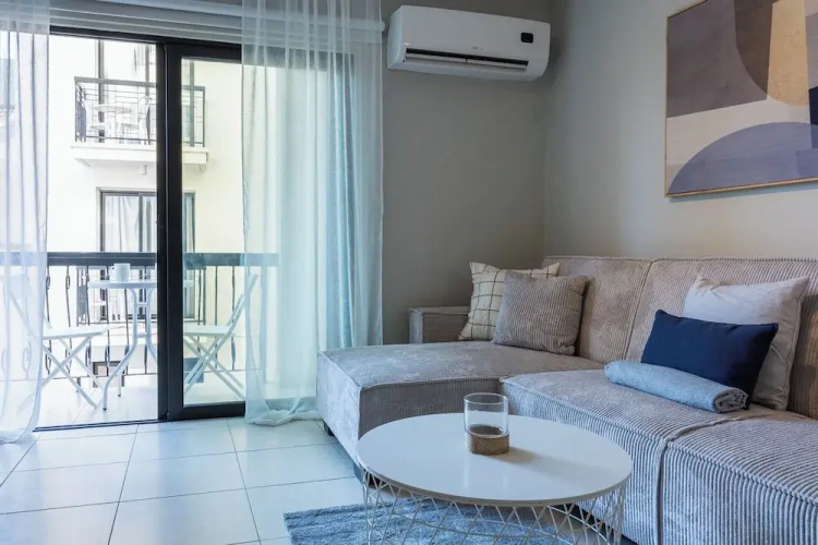 Gitane 1-Br Apt & Balcony in Larnaca
