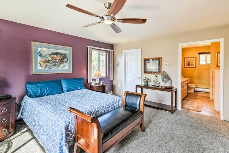 2 Bedrooms Apartment
