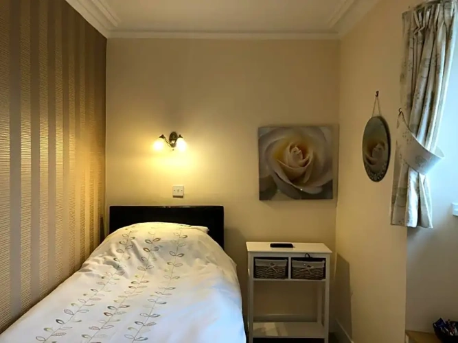 Standard Single room