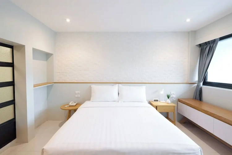 Deluxe Single room
