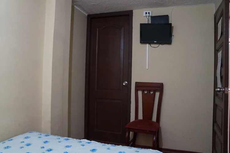 Discovery Quito Hostel