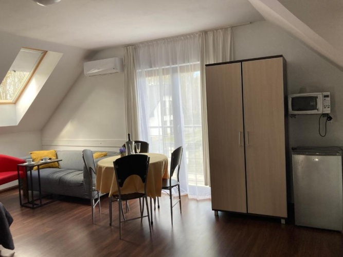Apartment with balcony