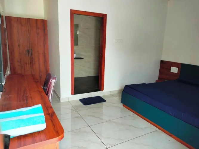 Unique Hotel and Stays