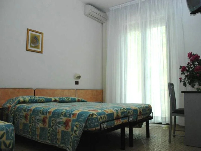 Vinsea Hotel