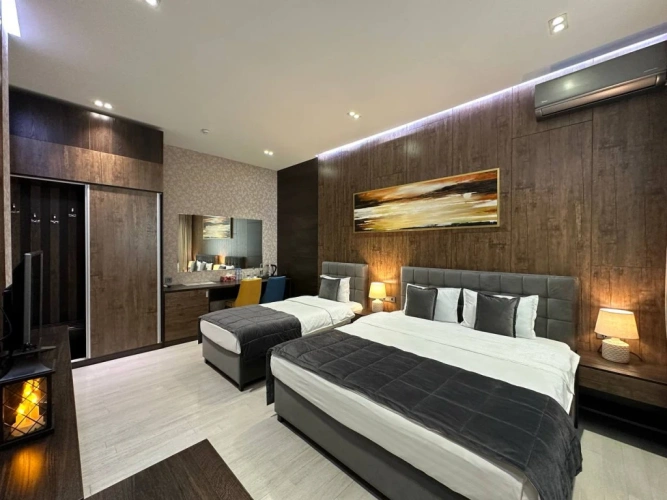 Deluxe Family room