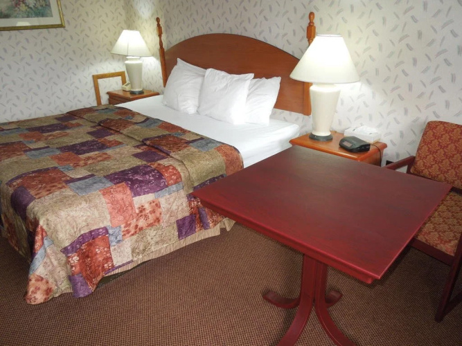 Red Carpet Inn Ronks