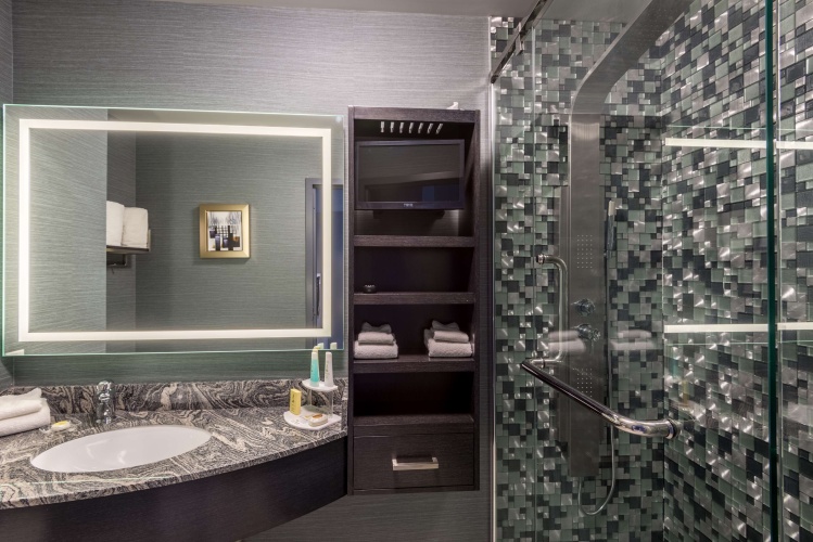 Applause Hotel Calgary Airport photo 10