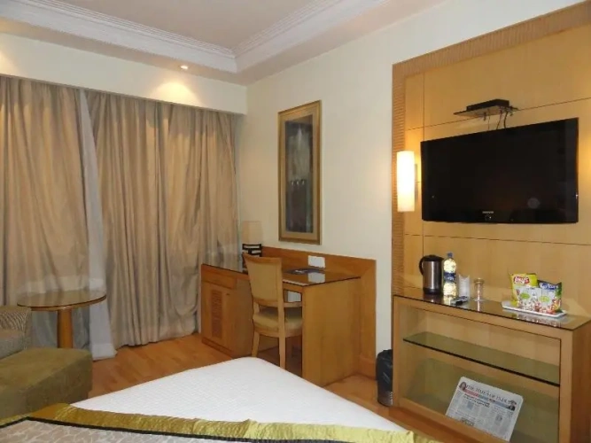 Standard Double room with view