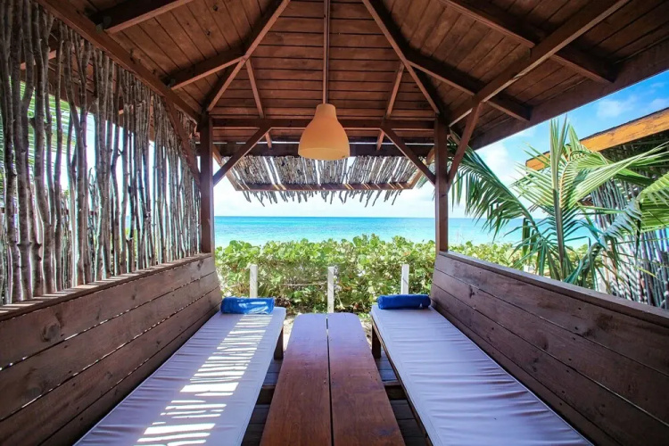 Conch Beach Cabins - Rumbus Beach
