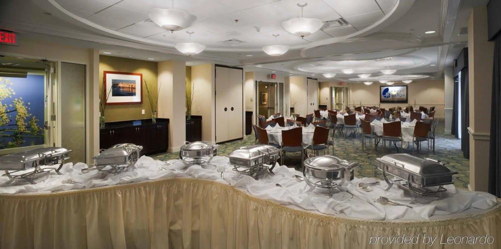 Hotel Indigo Jacksonville-Deerwood Park photo 32